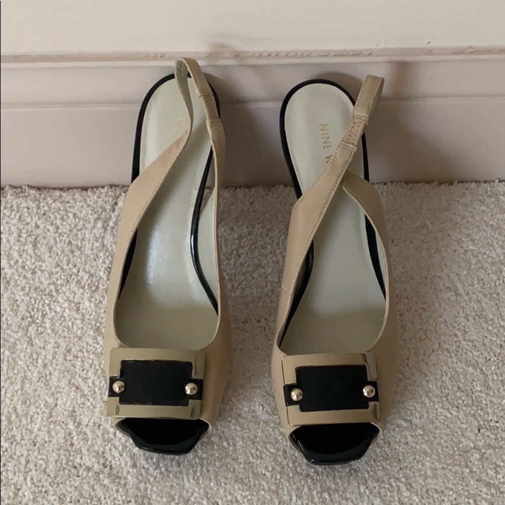 Sling back dress shoe